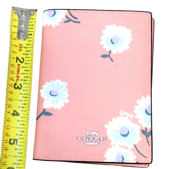 COACH Daisy Print Leather Passport Holder - Picture 3 of 7